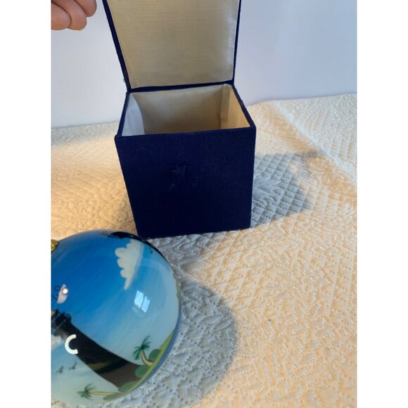 Vintage Beechcombers Lighthouse Gulf Coast Glass Ornament with Box - Picture 6 of 10